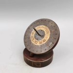 純銅十二生肖日晷羅盤模型